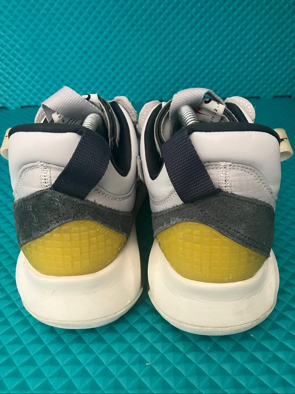 NIKE Air Jordan MA2 Vast Grey-Yellow Men's Shoes | 9.5